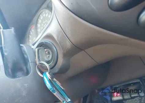 2005 Toyota Tundra Sr5 V8 from USA, damaged, VIN 5TBDT44105S490536